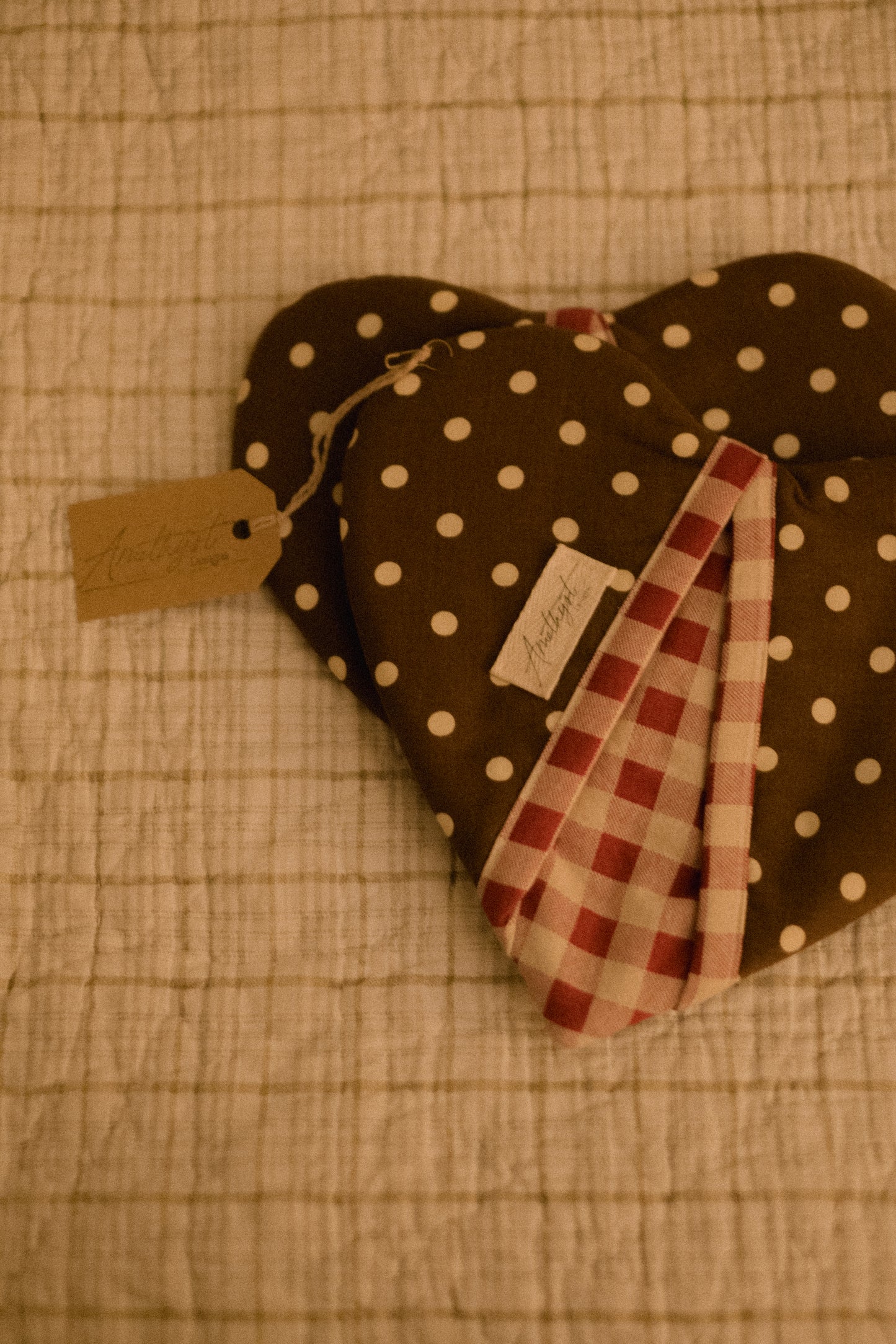 Handmade heart shaped oven mitt set - hot cocoa