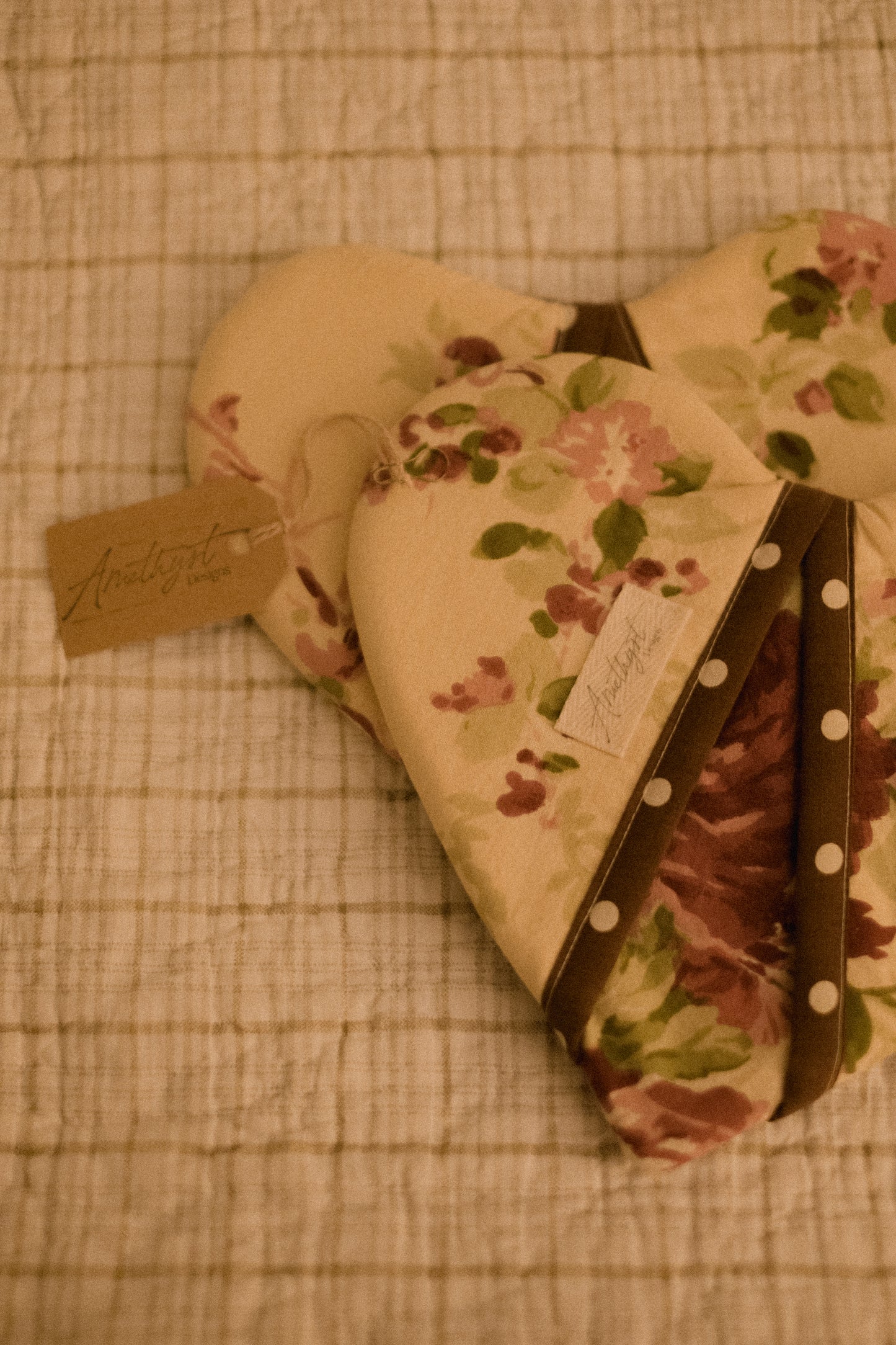 Handmade heart shaped oven mitt set -