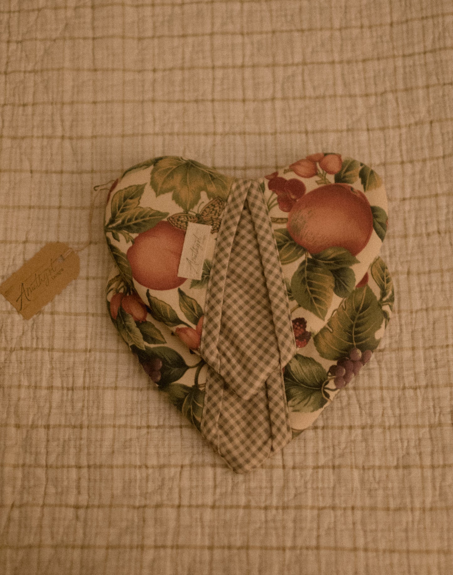 Handmade heart shaped oven mitt set - plum picking