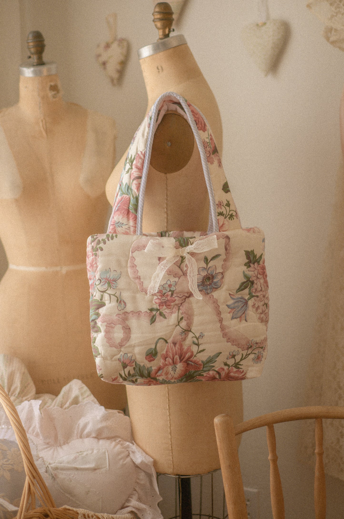 Handmade puffy quilted floral tote - Isabella