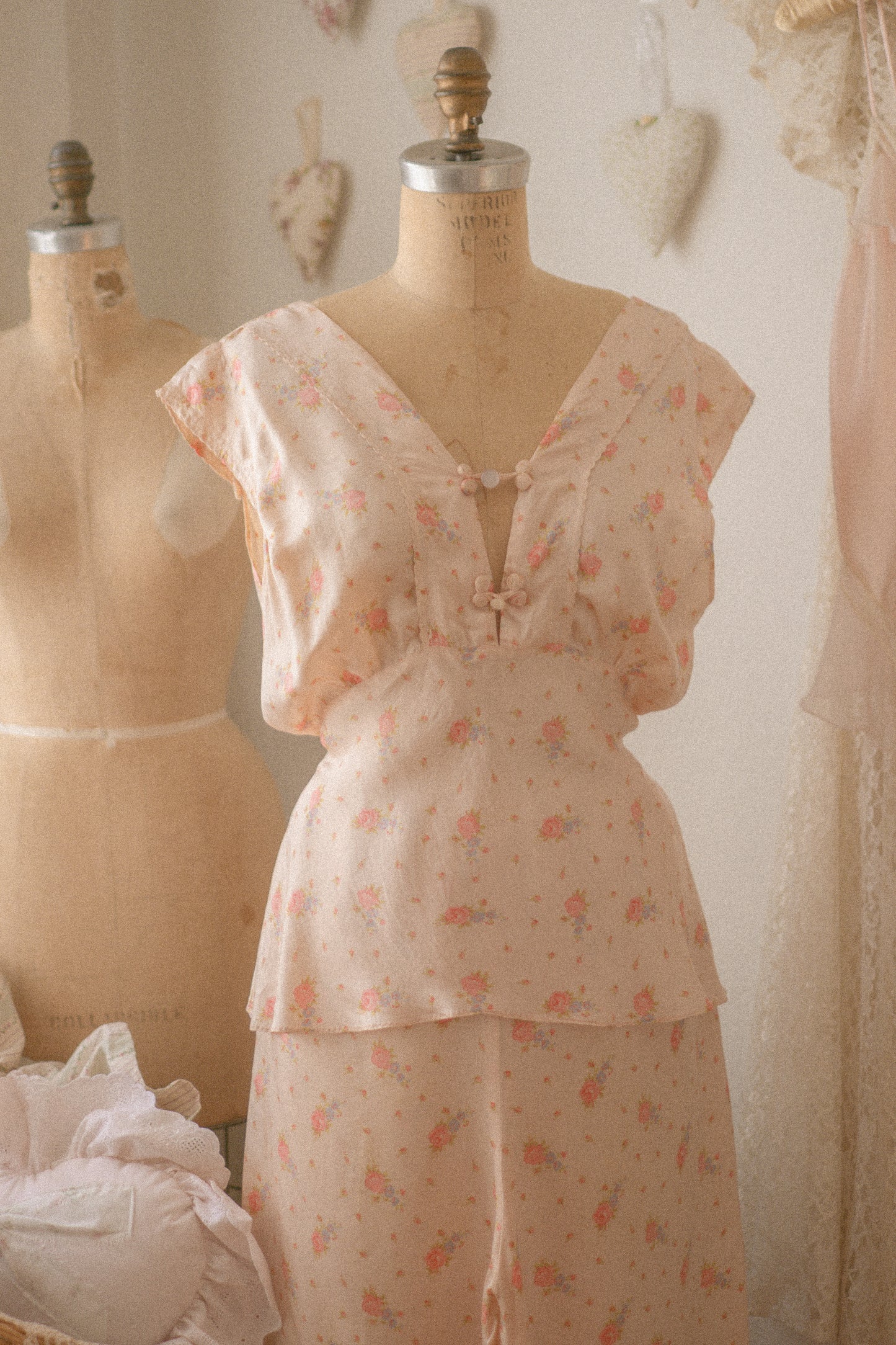 Vintage floral silk pyjama set