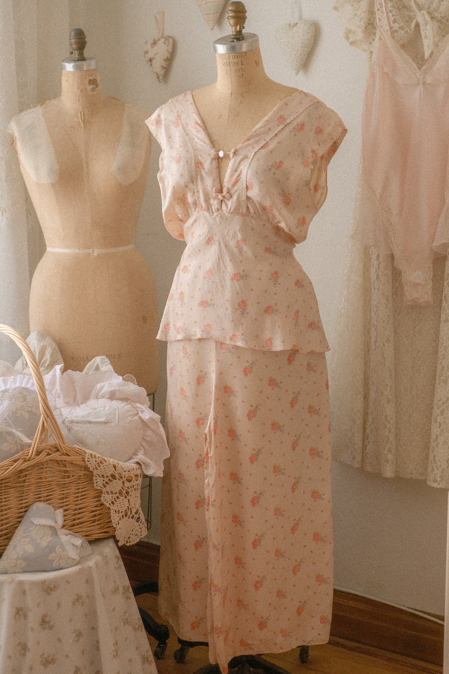Vintage floral silk pyjama set