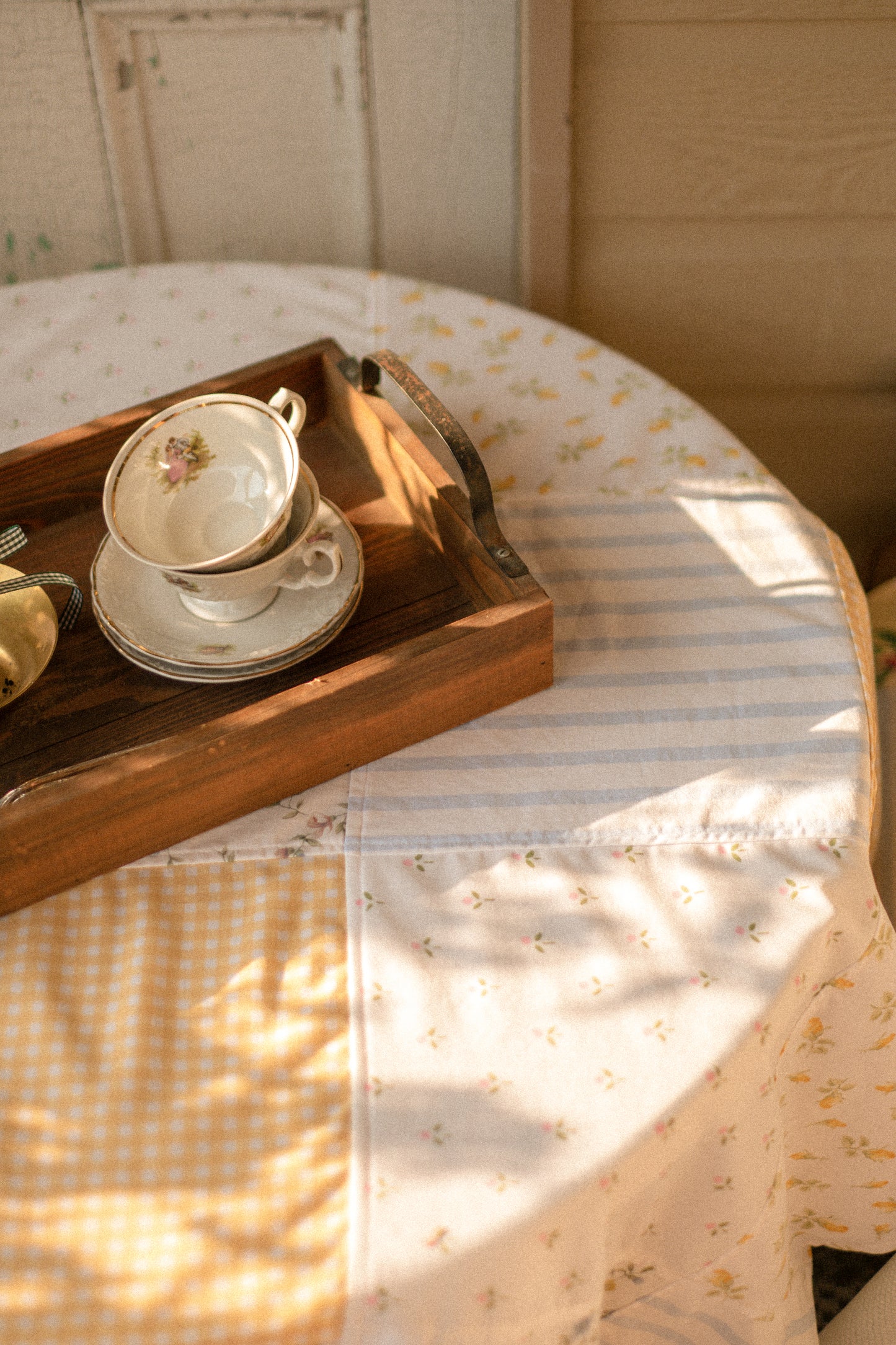 NEW✨ Patchwork table cloth - Golden hour ✨