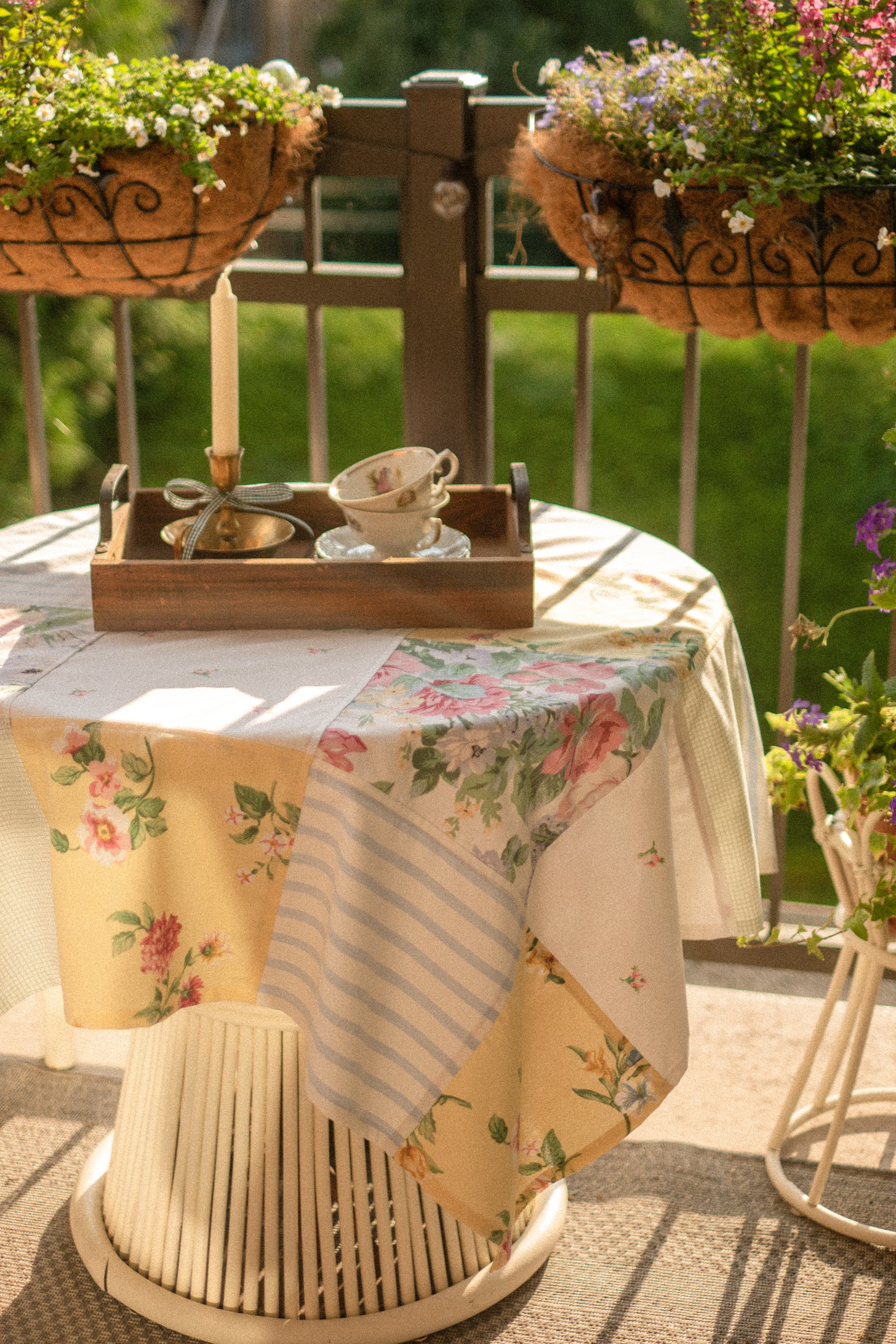 NEW✨ Patchwork table cloth - Berry picking 🍓