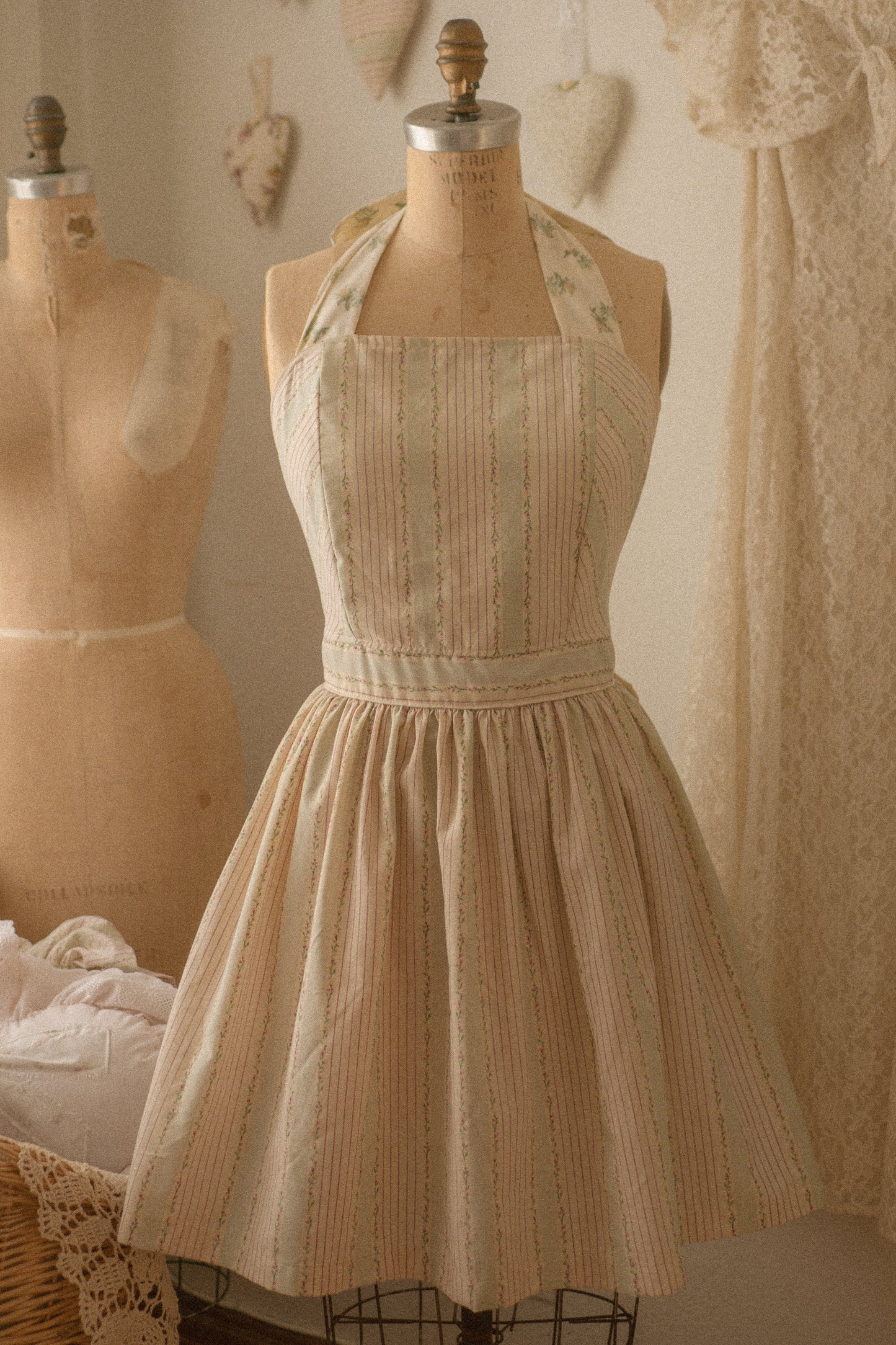 Handmade vintage inspired apron - Eloise