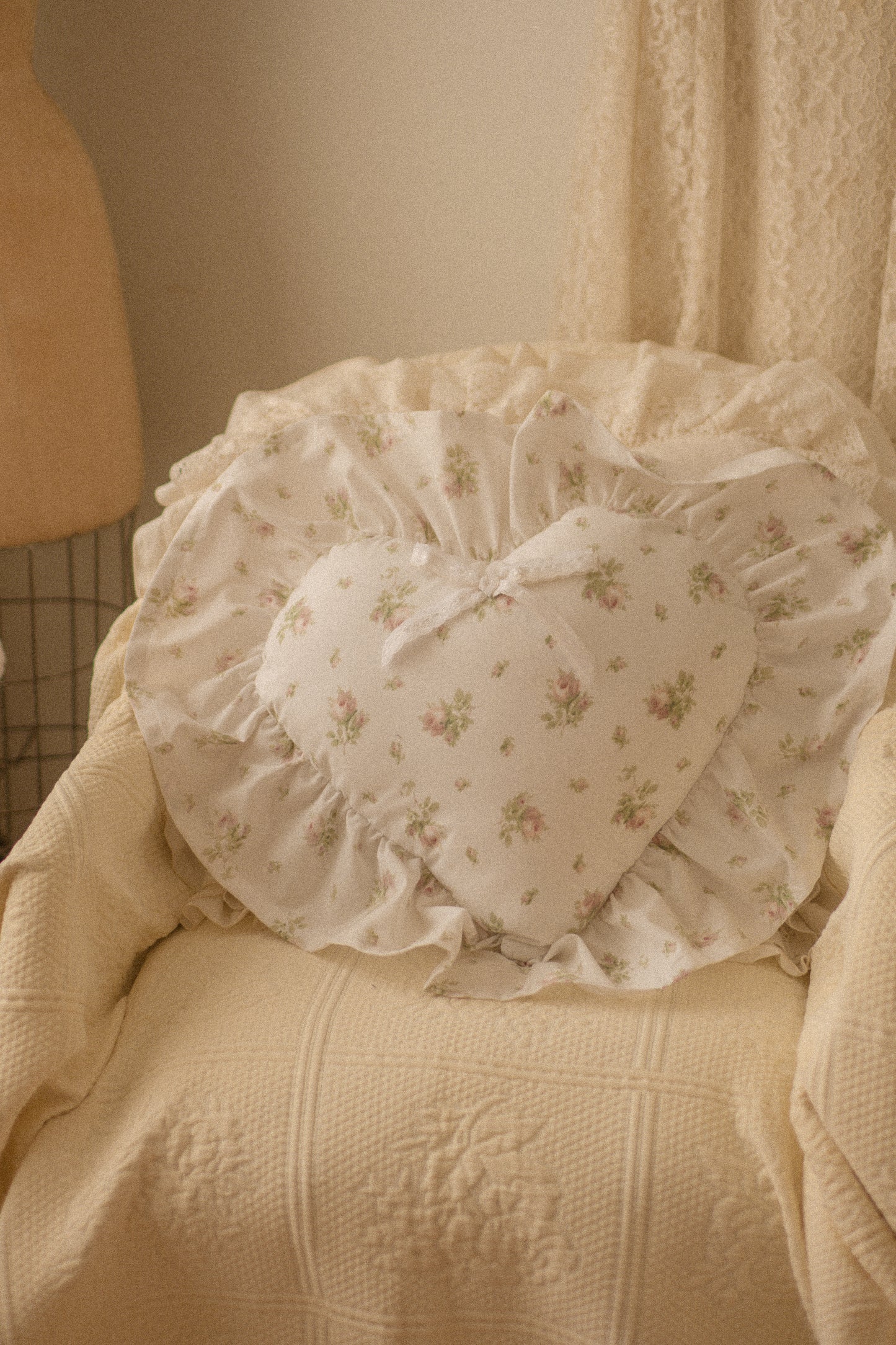 Handmade ruffled heart pillow - Daphne