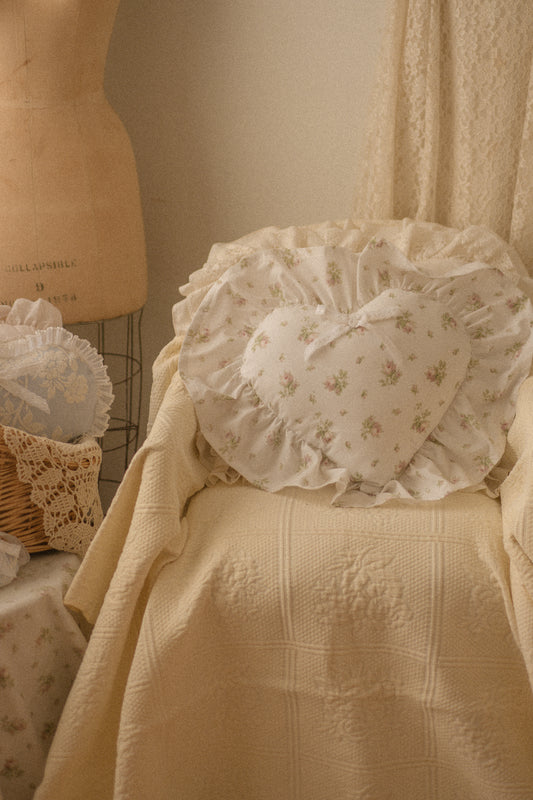 Handmade ruffled heart pillow - Daphne