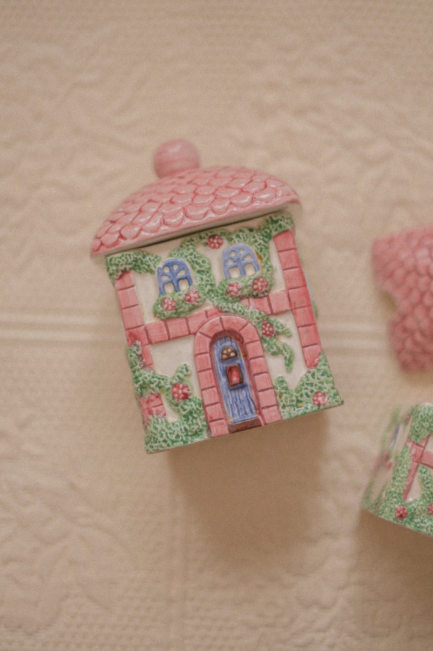 Vintage little cottage tea & coffee set