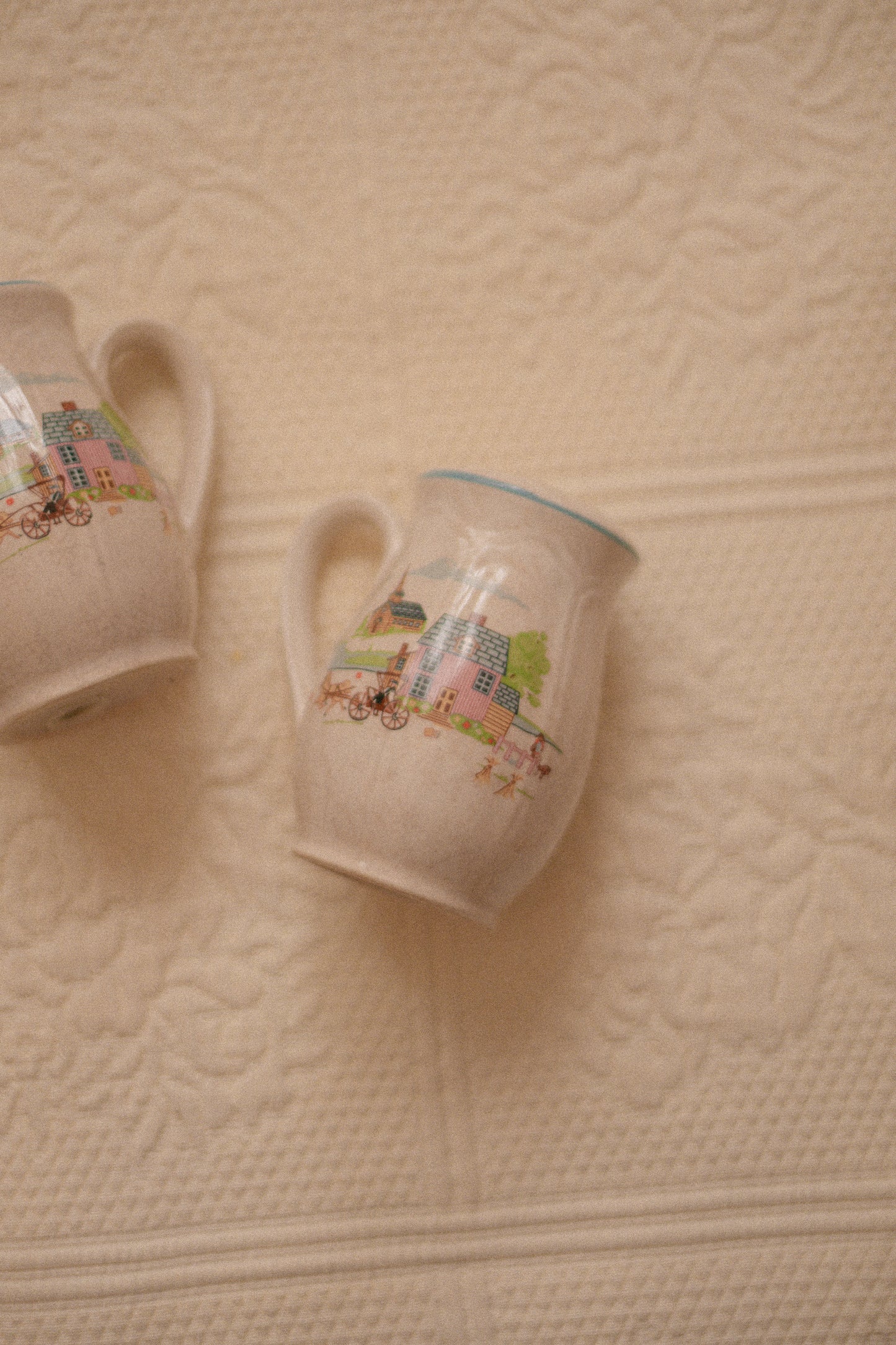 Vintage little cottage salt & pepper shaker set
