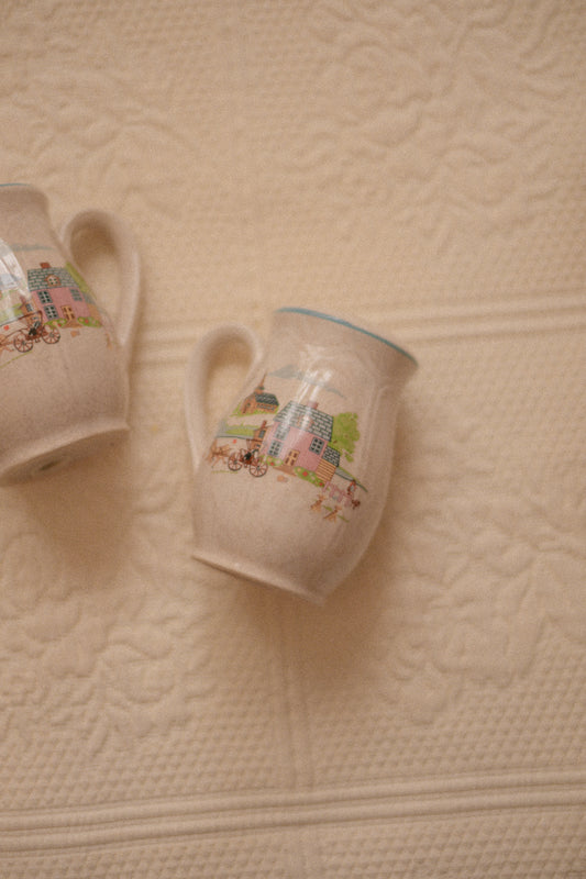 Vintage little cottage salt & pepper shaker set