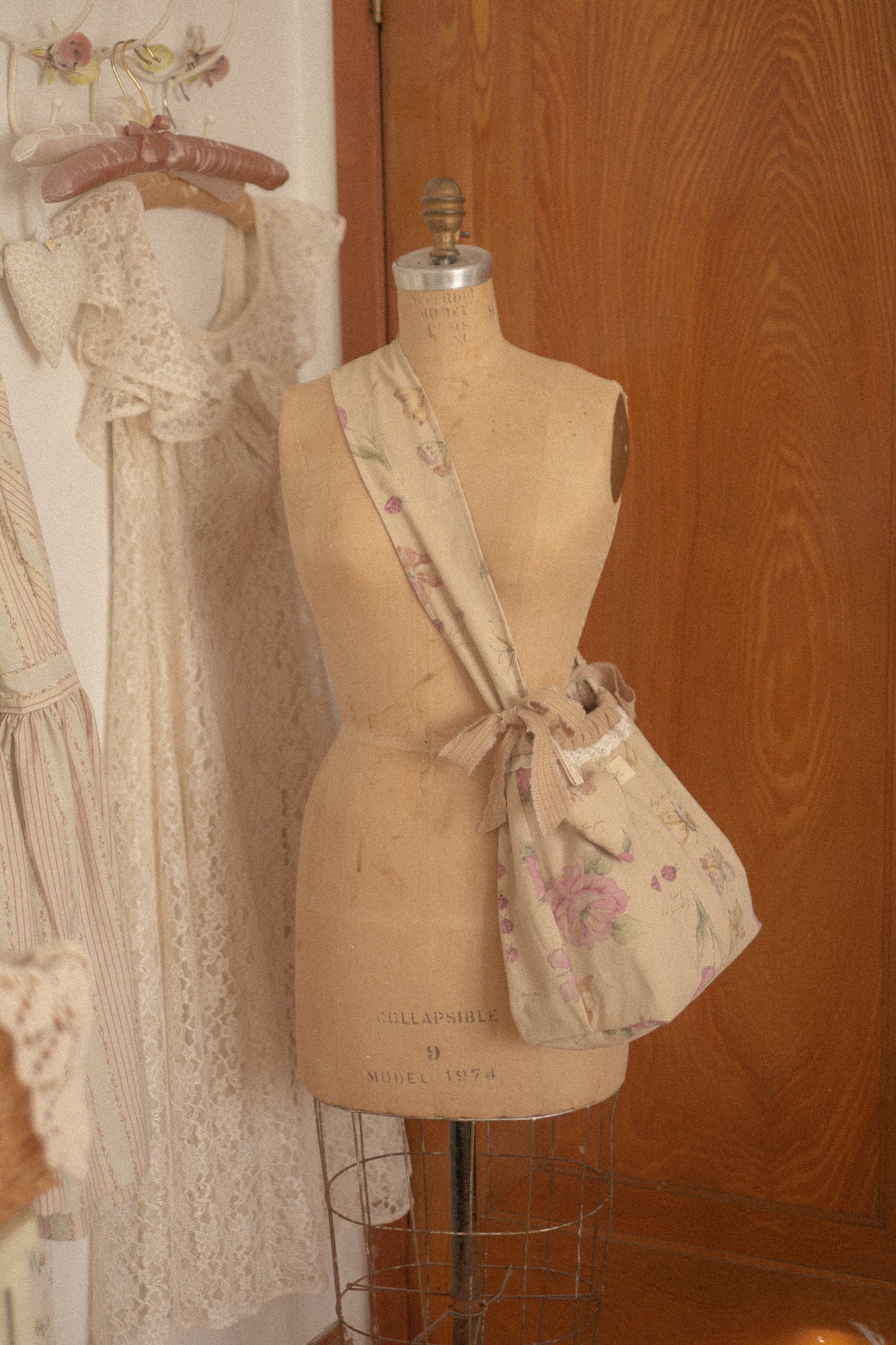 Handmade cotton tote bag - petit papillon