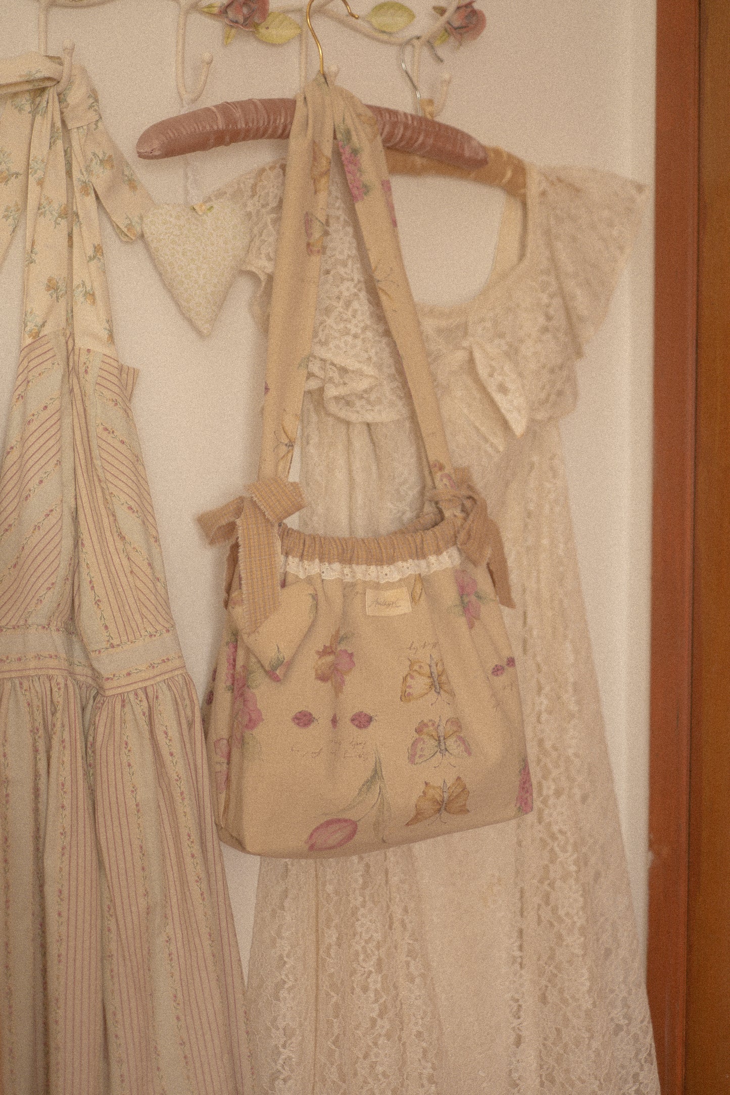 Handmade cotton tote bag - petit papillon