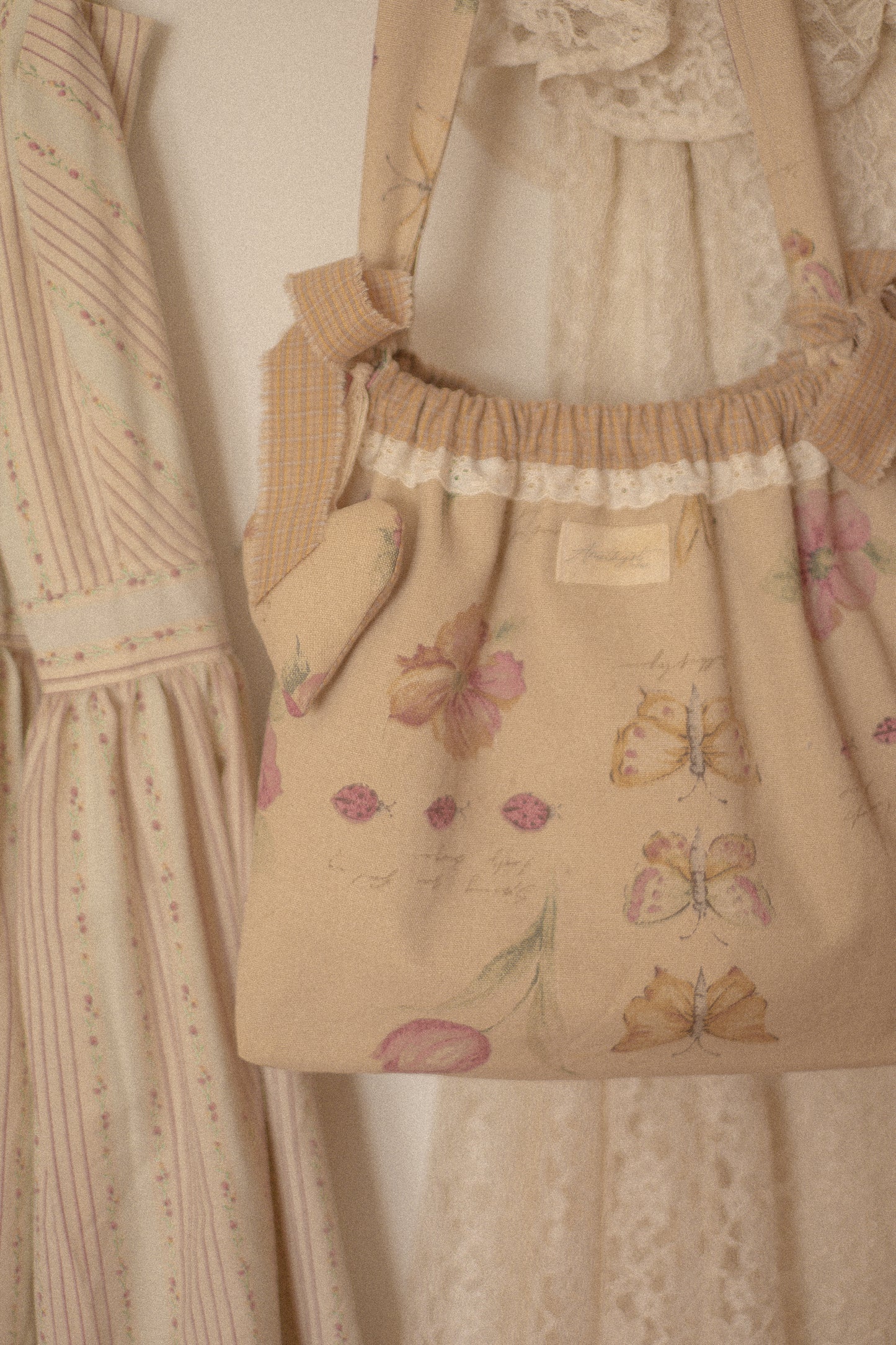 Handmade cotton tote bag - petit papillon
