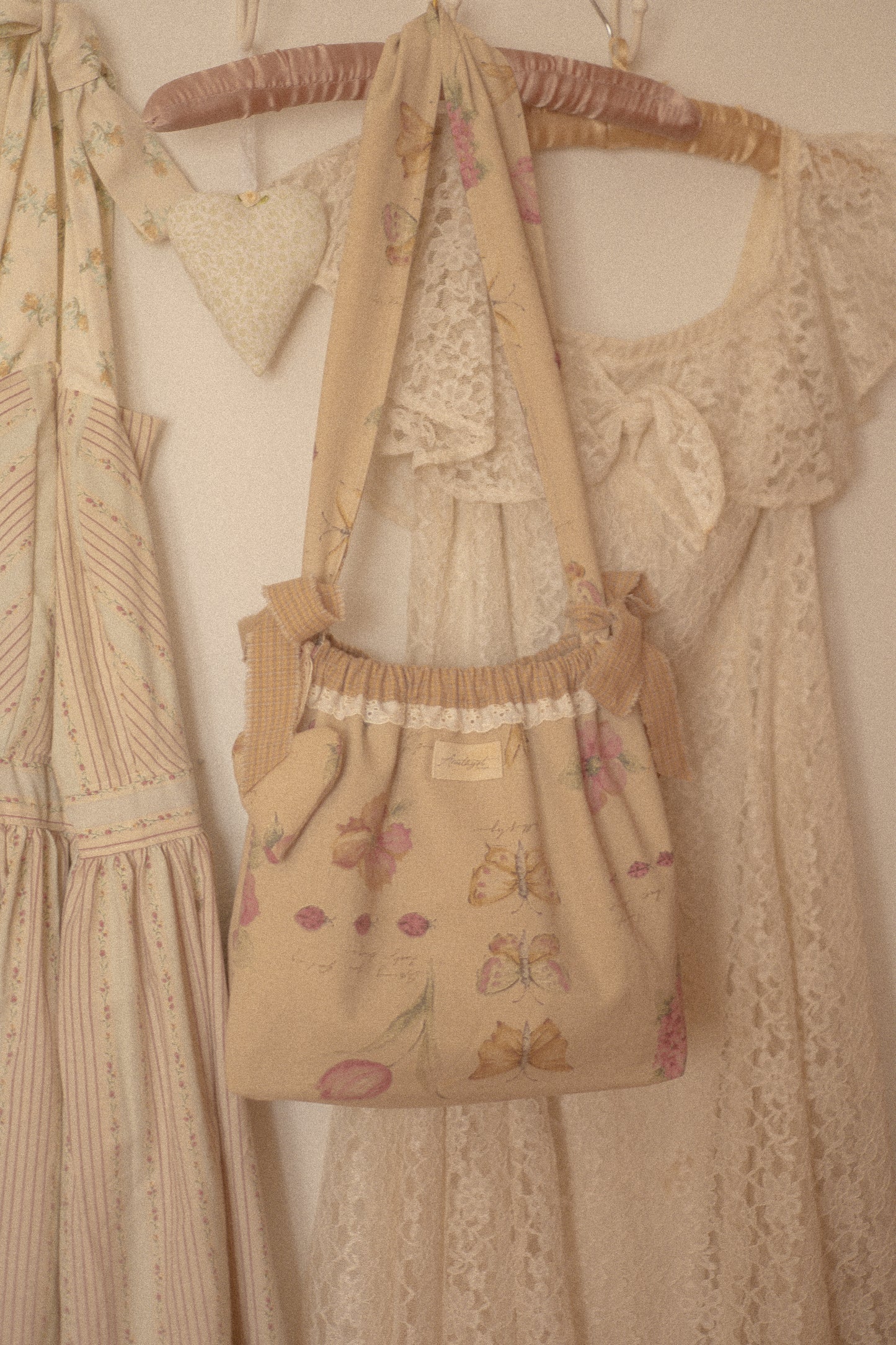 Handmade cotton tote bag - petit papillon