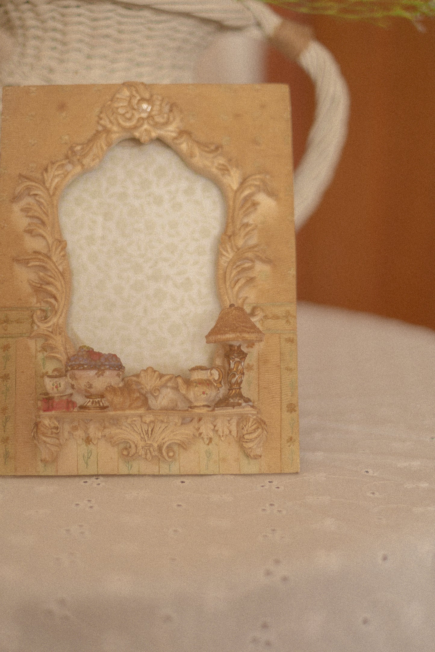 vintage cottage frame