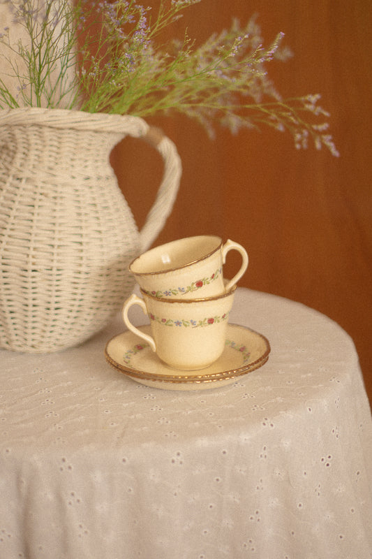 Vintage gold trimmed tea set