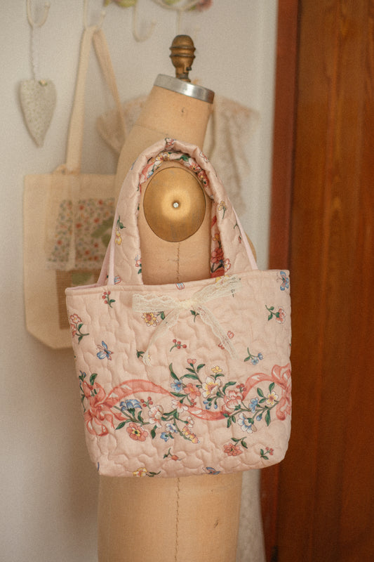 Handmade puffy quilted floral tote - Papillon
