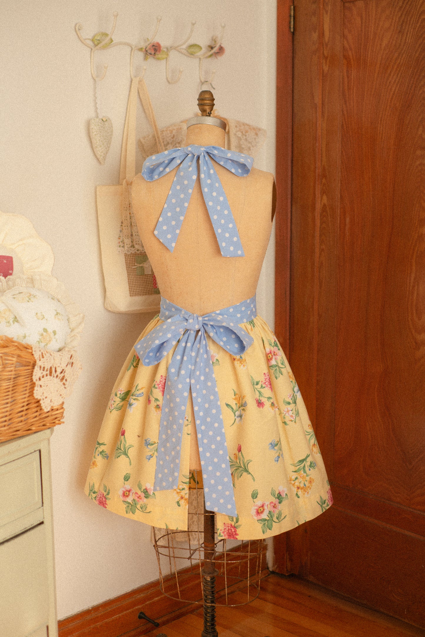 Handmade vintage inspired apron - April Showers