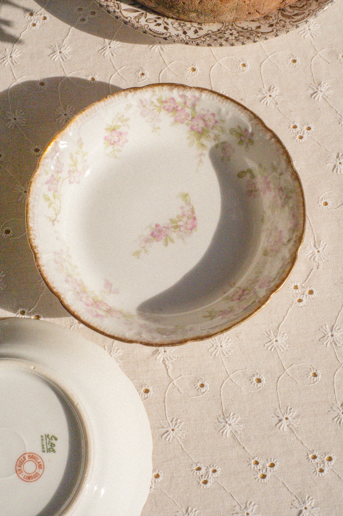 Pair of mini ornate trinket dishes