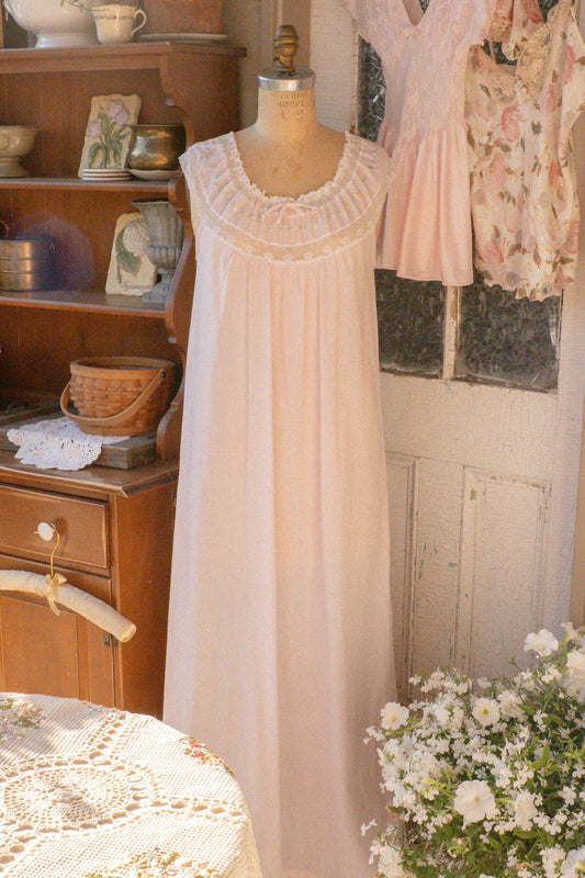 Vintage embroidered pink sleep dress