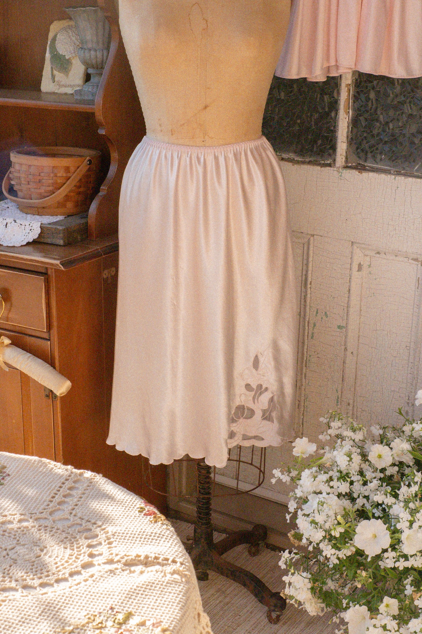 Vintage light pink satin slip