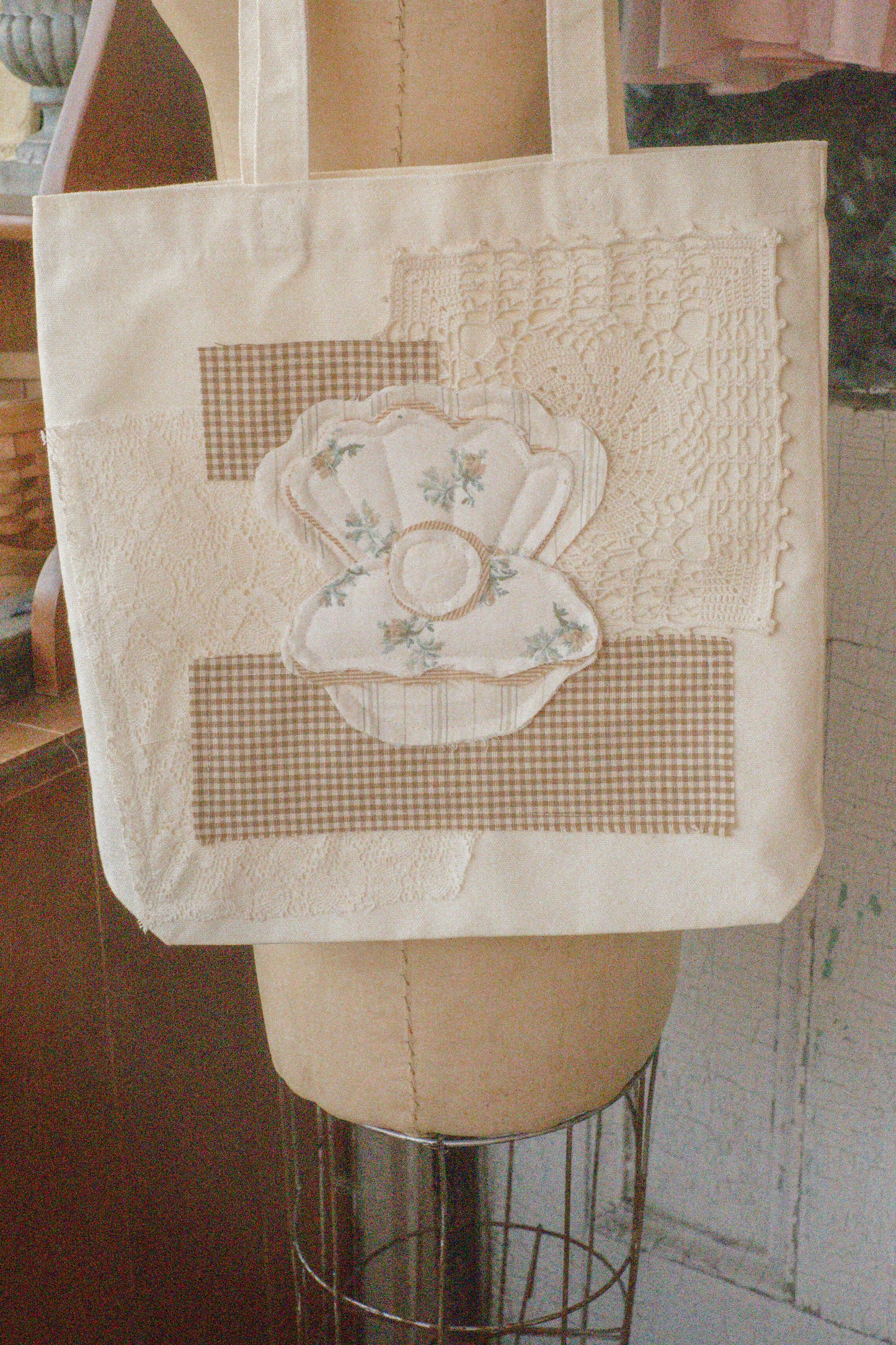 Handmade seashell appliqué tote