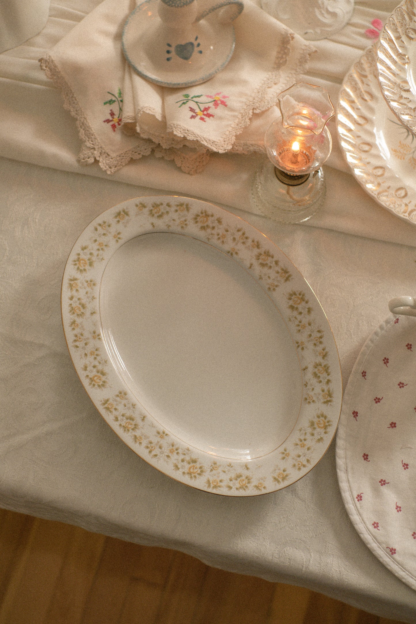 Vintage dainty yellow floral serving platter