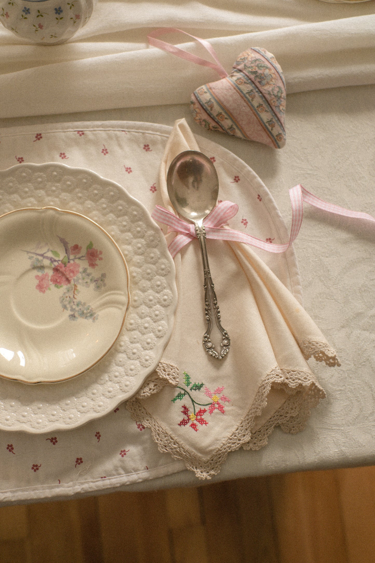 Vintage floral gold trimmed dessert plates