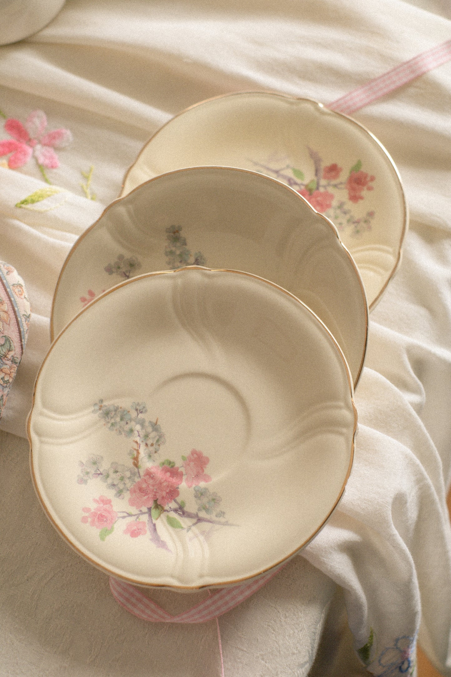 Vintage floral gold trimmed dessert plates