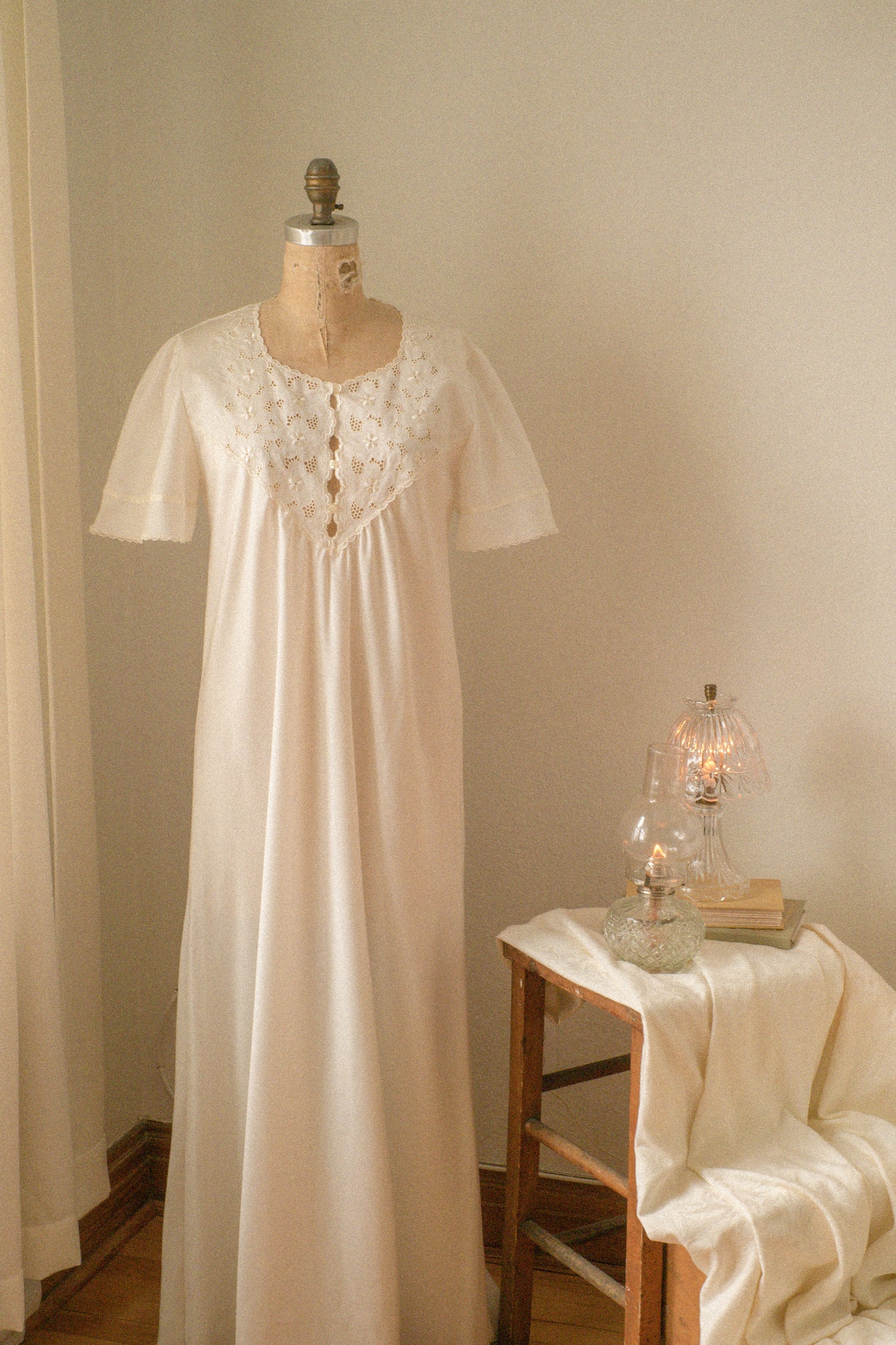 Vintage satin embroidered sleep dress