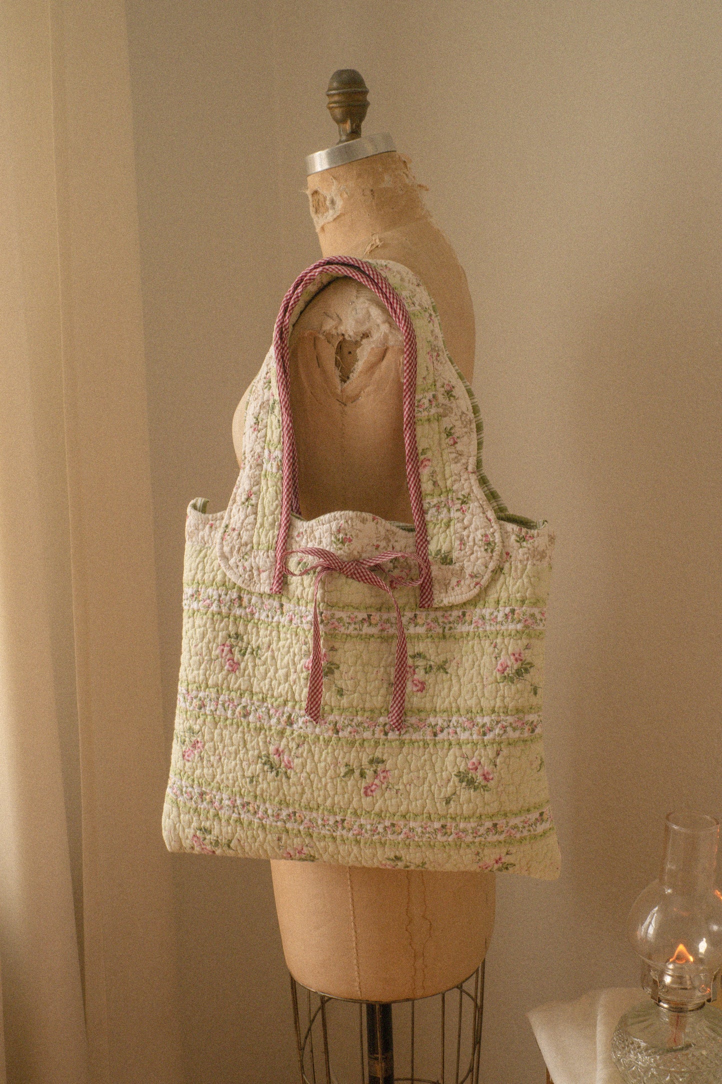 Handmade quilted mini tote bag - bonbon