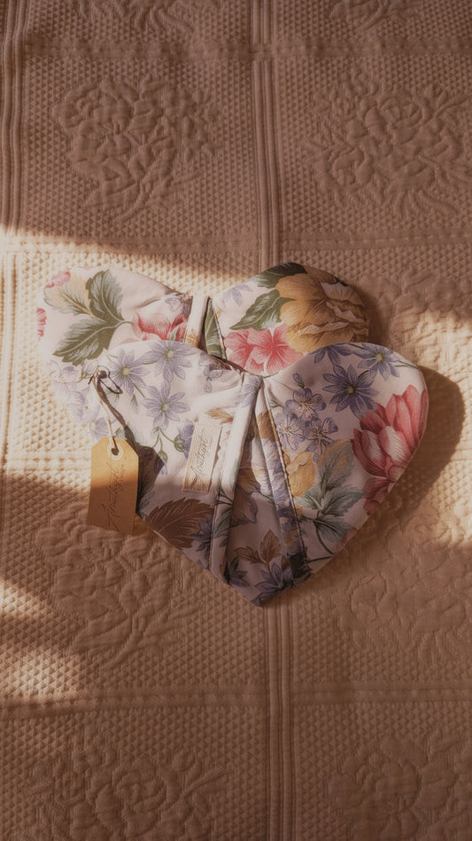 Handmade heart shaped oven mitts - spring fields