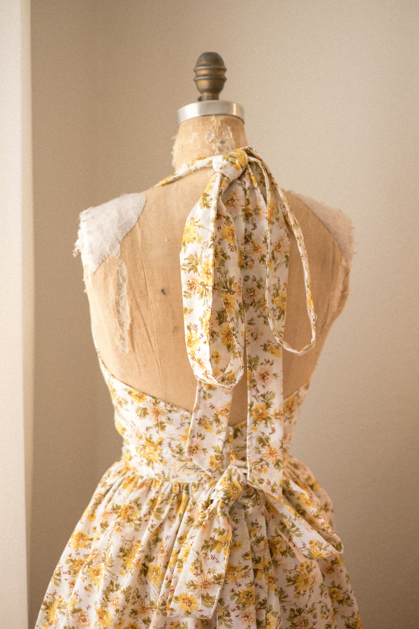 Handmade vintage floral apron set - golden