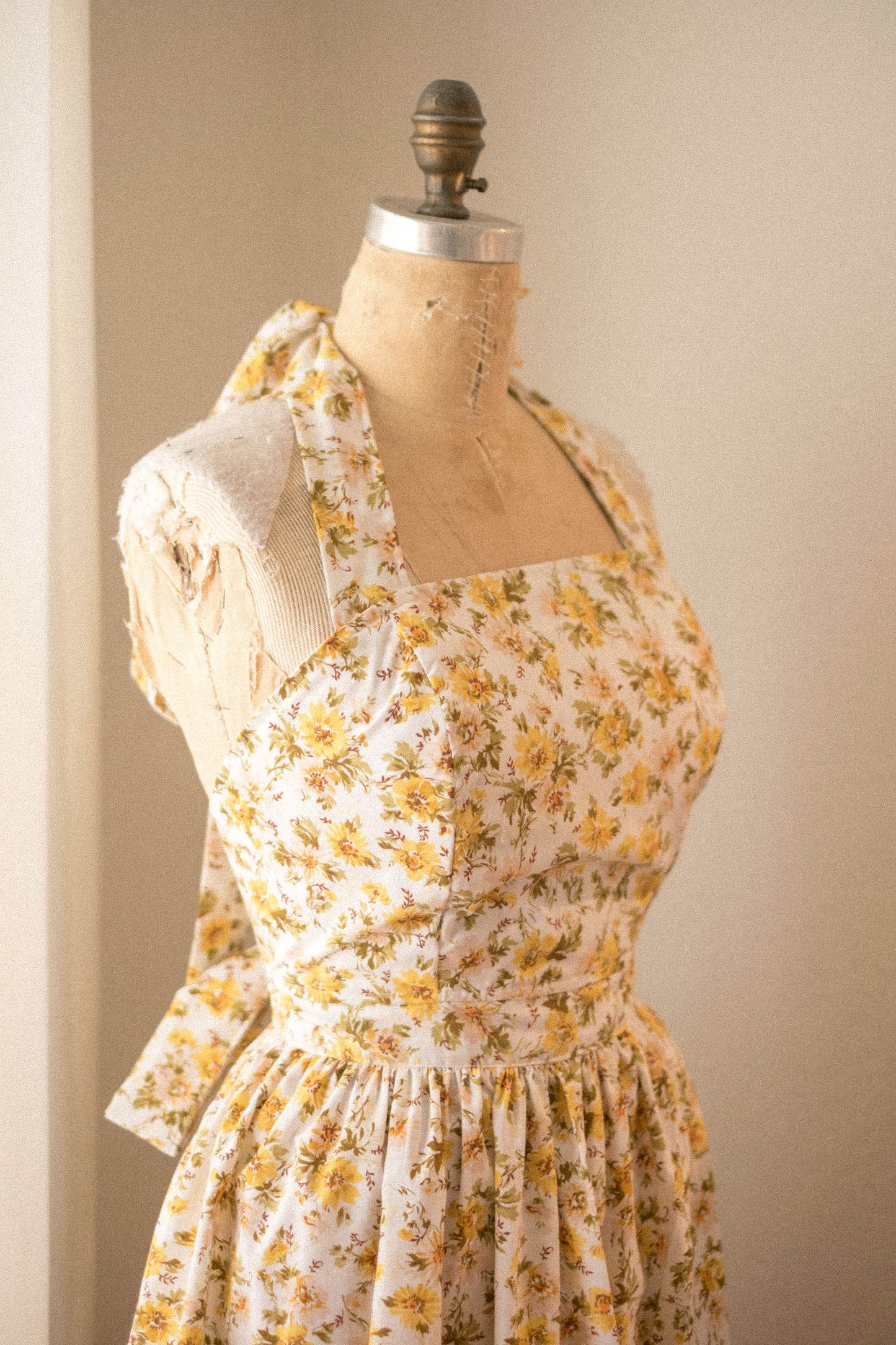 Handmade vintage floral apron set - golden